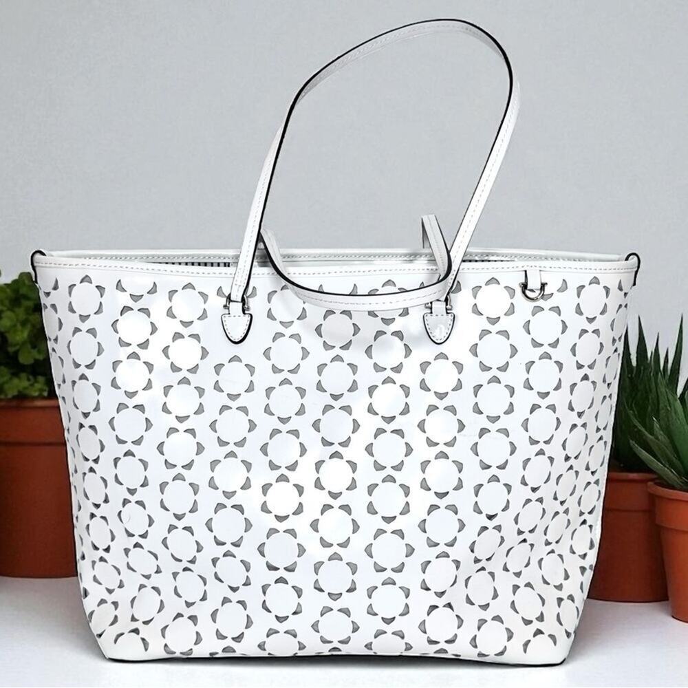 Draper James Peabody Perforated Tote Bag Purse White Shopping Beach EUC 13”